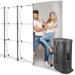 POP UP tiesus 3x4 dėžėje esantis prekystalis